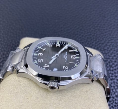 Patek Philippe Aquanaut series 5167/1A-001 mechanical men's watch Diameter: 40mm Thickness: 8.6mm (replica watch)