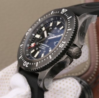 Breitling Superocean Series M1739313|BE92|227S|M20SS.1 Mechanical Men's Watch Diameter 44mm(replica watch)