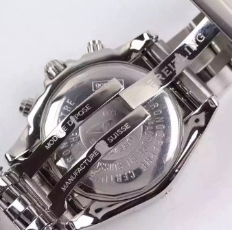 Breitling mechanical chronograph series AB011011c788. Mechanical chronograph, mechanical men's watch, 316l pure stainless steel, sapphire mirror. Stainless steel strap, solid bottom case diameter: 44 mm(replica watch)