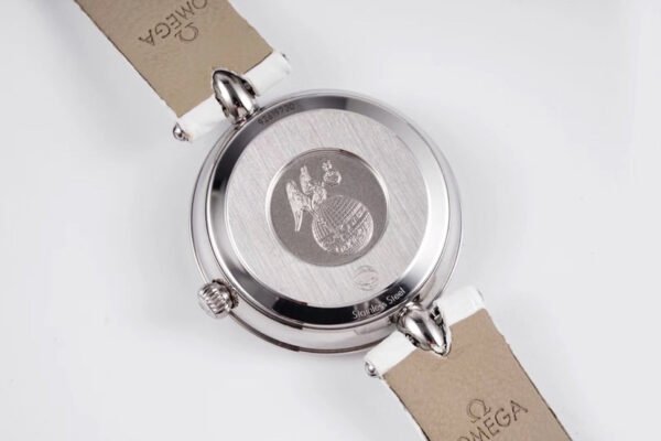 Omega De Ville series 424.58.27.60.55.001 quartz women’s watch diameter: 27.4mm thickness 8.8mm (replica watch)