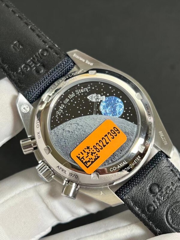 Omega Speedmaster 310.32.42.50.02.001 watch (Snoopy Award 50th Anniversary Watch) diameter 42mm