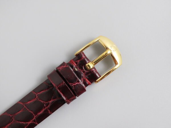 Omega De Ville series 424.58.27.60.55.001 quartz women’s watch diameter: 27.4mm thickness 8.8mm (replica watch)