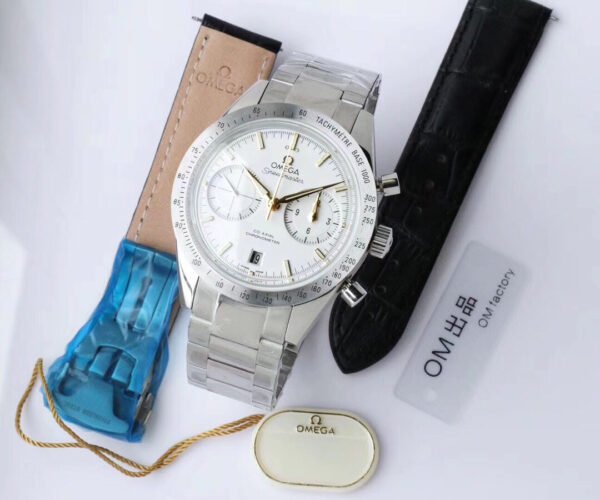 Omega Speedmaster 331.90.42.51.04.001 mechanical men's watch with a diameter of 41.5mm and a CAL.9300 movement.