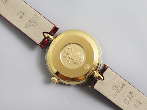 Omega De Ville series 424.58.27.60.55.001 quartz women's watch diameter: 27.4mm thickness 8.8mm (replica watch)