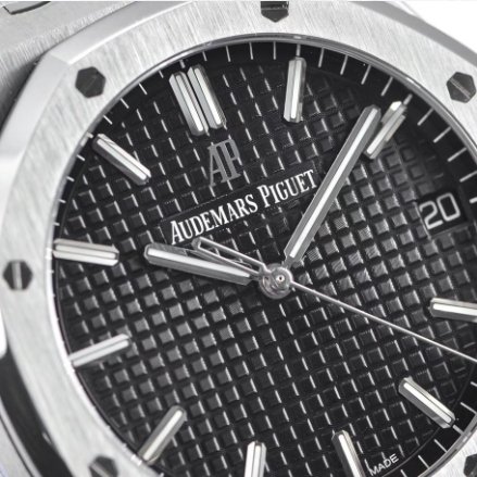 Audemars Piguet Royal Oak Series 15500ST.OO.1220ST.03 Mechanical Men's Watch Diameter: 41mm Thickness: 10.4mm(replica watch)