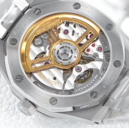 Audemars Piguet Royal Oak Series 15500ST.OO.1220ST.03 Mechanical Men's Watch Diameter: 41mm Thickness: 10.4mm(replica watch)