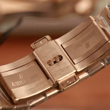 Audemars Piguet Royal Oak series mechanical men's watch customized version kinetic movement diameter 39mm(replica watch)