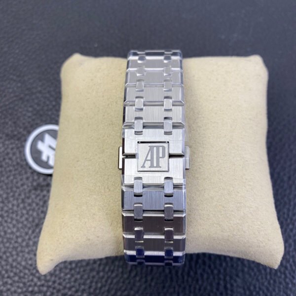 Audemars Piguet Royal Oak Series 15500ST.OO.1220ST.02 Mechanical Men's Watch Diameter: 41mm Thickness: 10.4mm(replica watch)