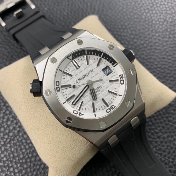 Audemars Piguet Royal Oak Offshore Series 15710ST.OO.A002CA.02 Mechanical Men's Watch Diameter 42mm(replica watch)