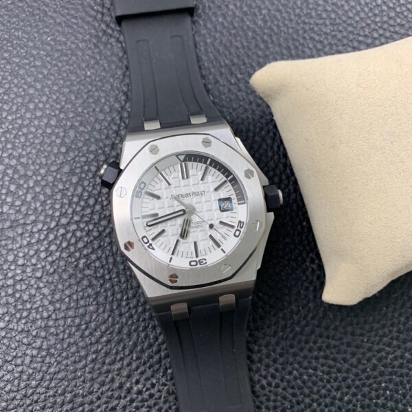 Audemars Piguet Royal Oak Offshore Series 15710ST.OO.A002CA.02 Mechanical Men's Watch Diameter 42mm(replica watch)