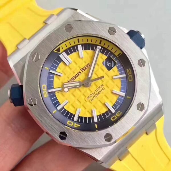 Audemars Piguet Royal Oak Offshore Series 15710ST.OO.A051CA.01 Mechanical Men's Watch Transparent Back Diameter 42mm(replica watch)