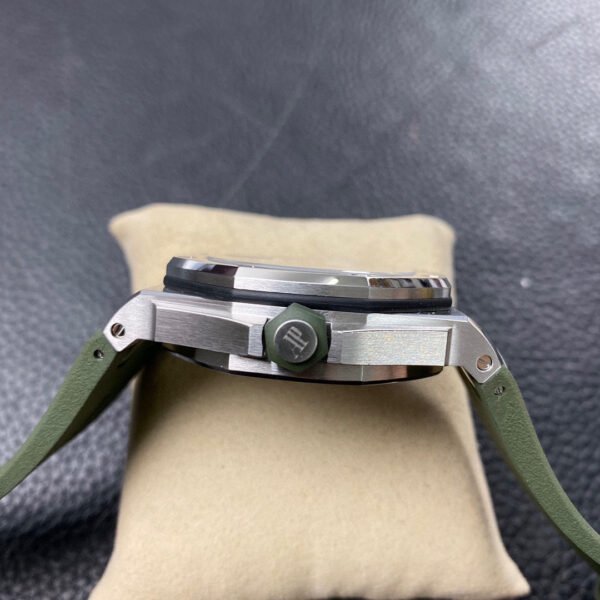 Audemars Piguet Royal Oak Offshore Series 15710ST.OO.A052CA.01 Mechanical Men's Watch Diameter 42mm(replica watch)
