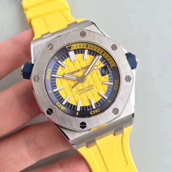 Audemars Piguet Royal Oak Offshore Series 15710ST.OO.A051CA.01 Mechanical Men's Watch Transparent Back Diameter 42mm(replica watch)