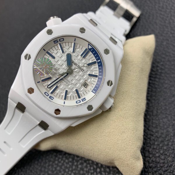 Audemars Piguet Royal Oak Offshore Series 15710ST.OO.A010CA.01 Mechanical Men's Watch Diameter: 42mm(replica watch)